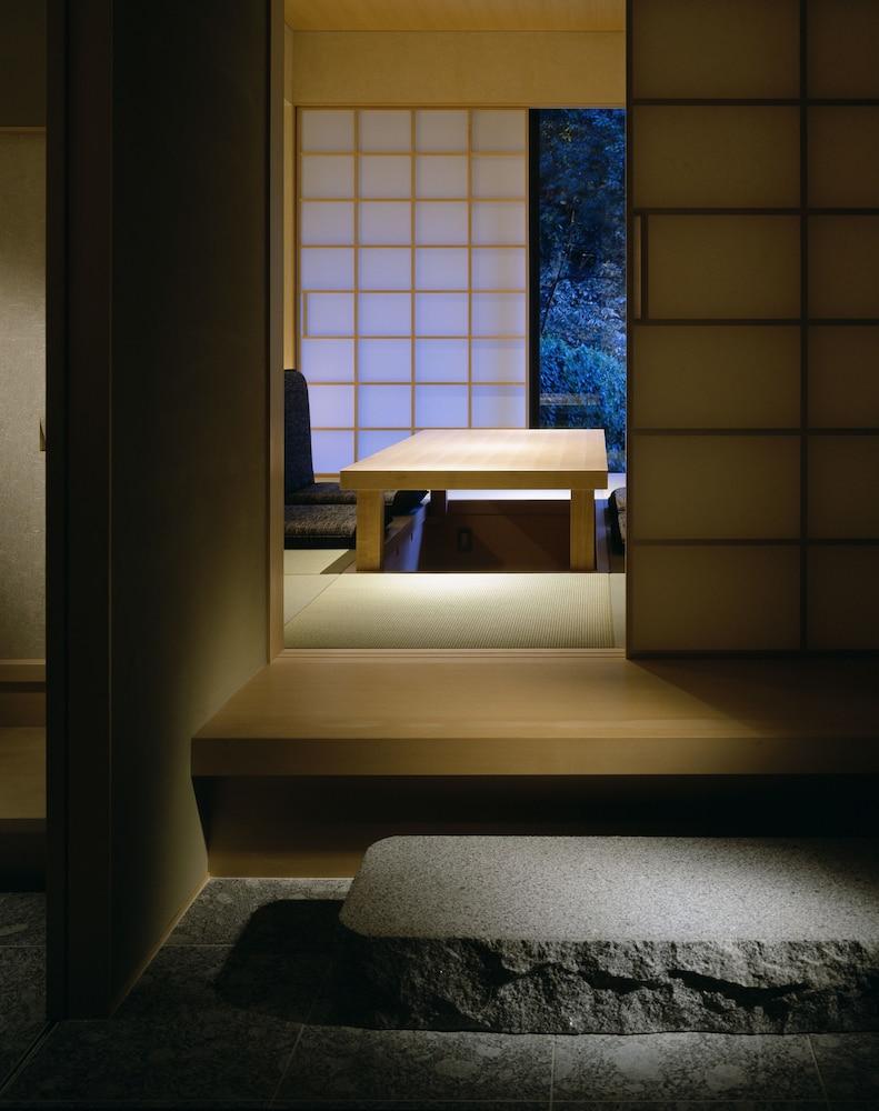 Hyatt Regency 5* Kyōto