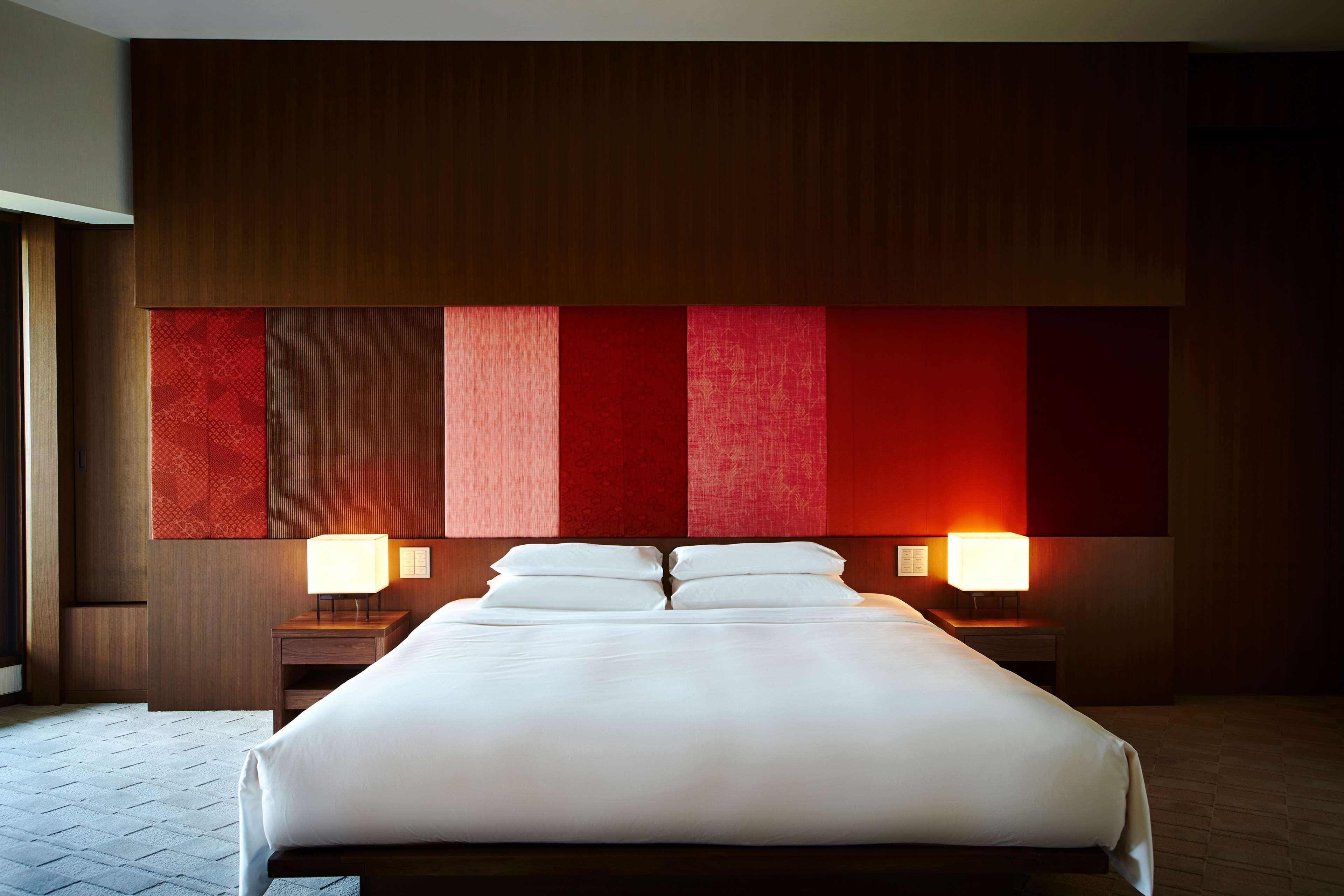 ไฮแอท รีเจนซี่ โรงแรม 5*